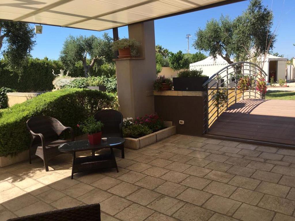 Bed & Breakfast Giardini Di Marzo Lecce Exterior foto